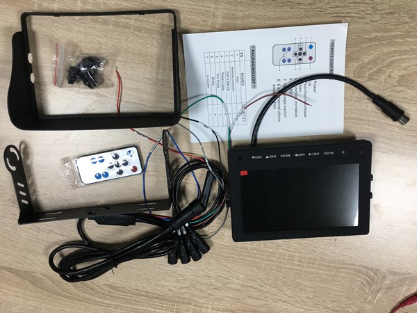 7inch quad monitor na may 141 scheme